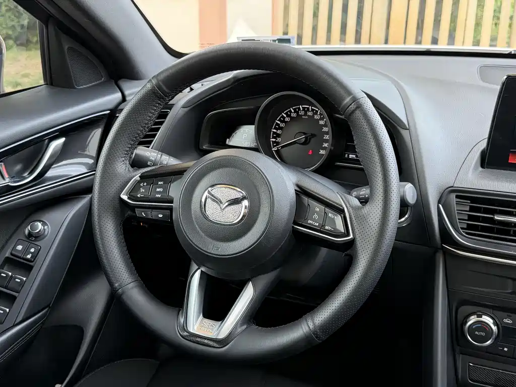 Mazda CX-4 2021 2.0L AT