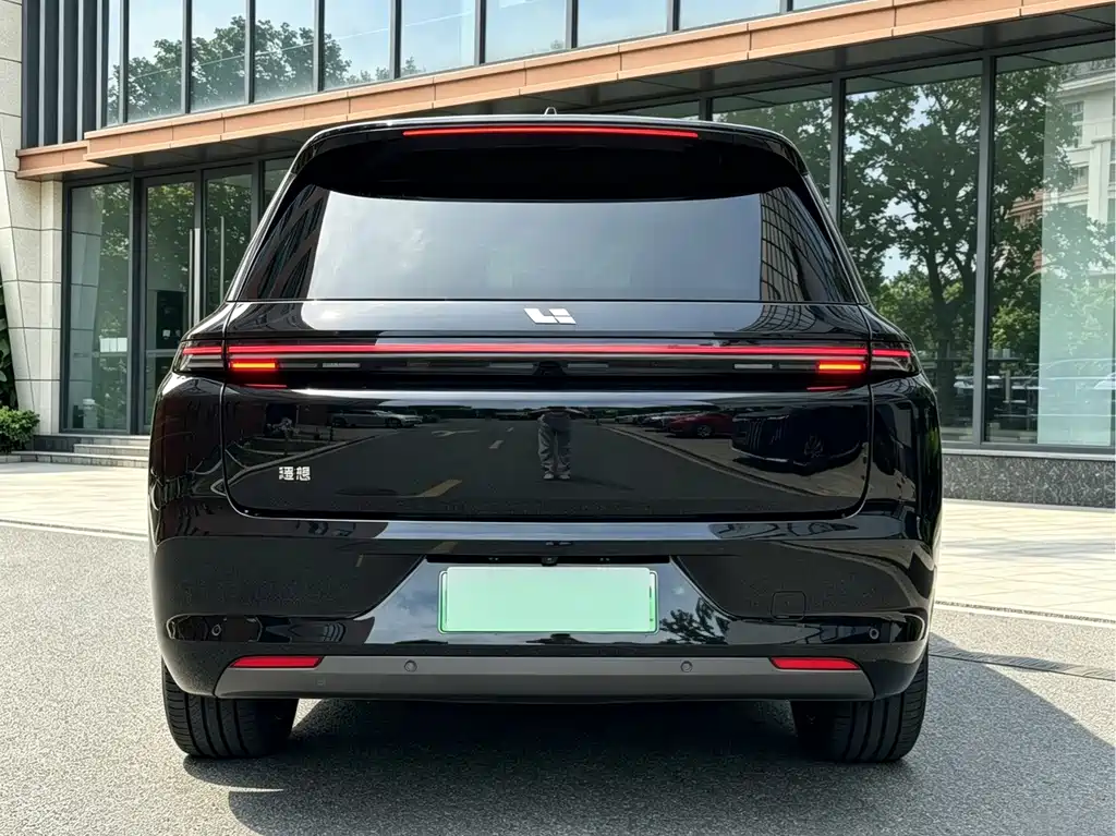 Li Auto Li L8 — миниатюра 17