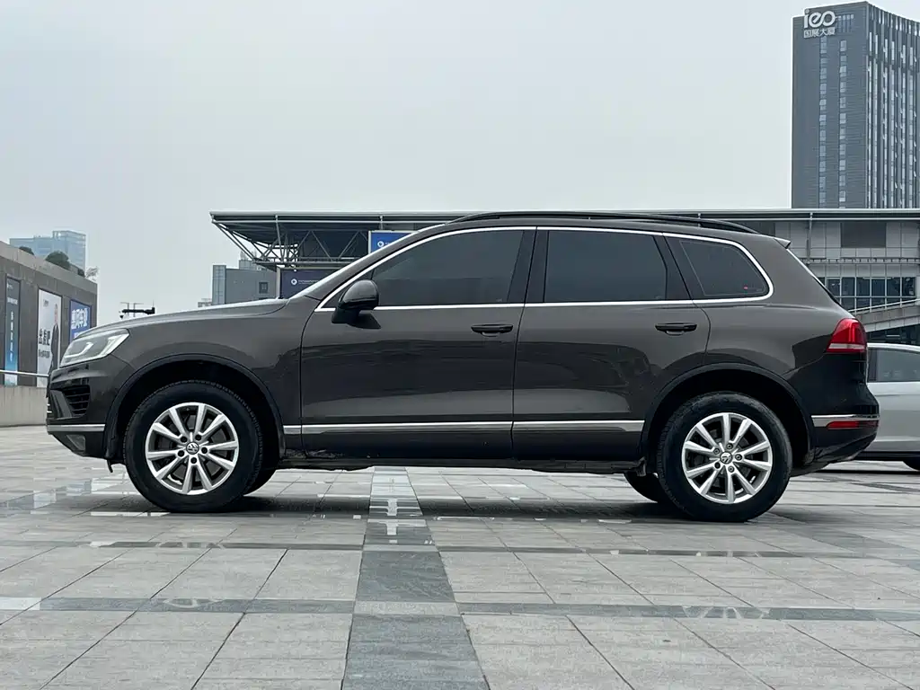 Volkswagen Touareg 2017 3.0TSI