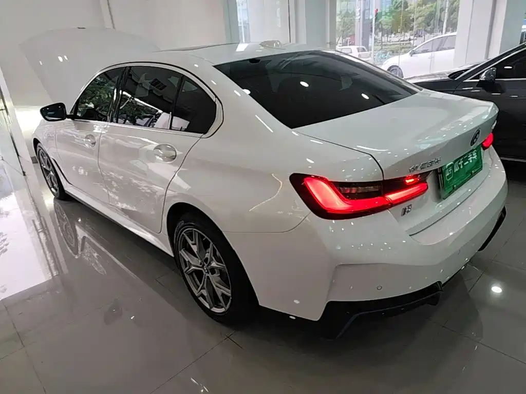 BMW i3 — миниатюра 5