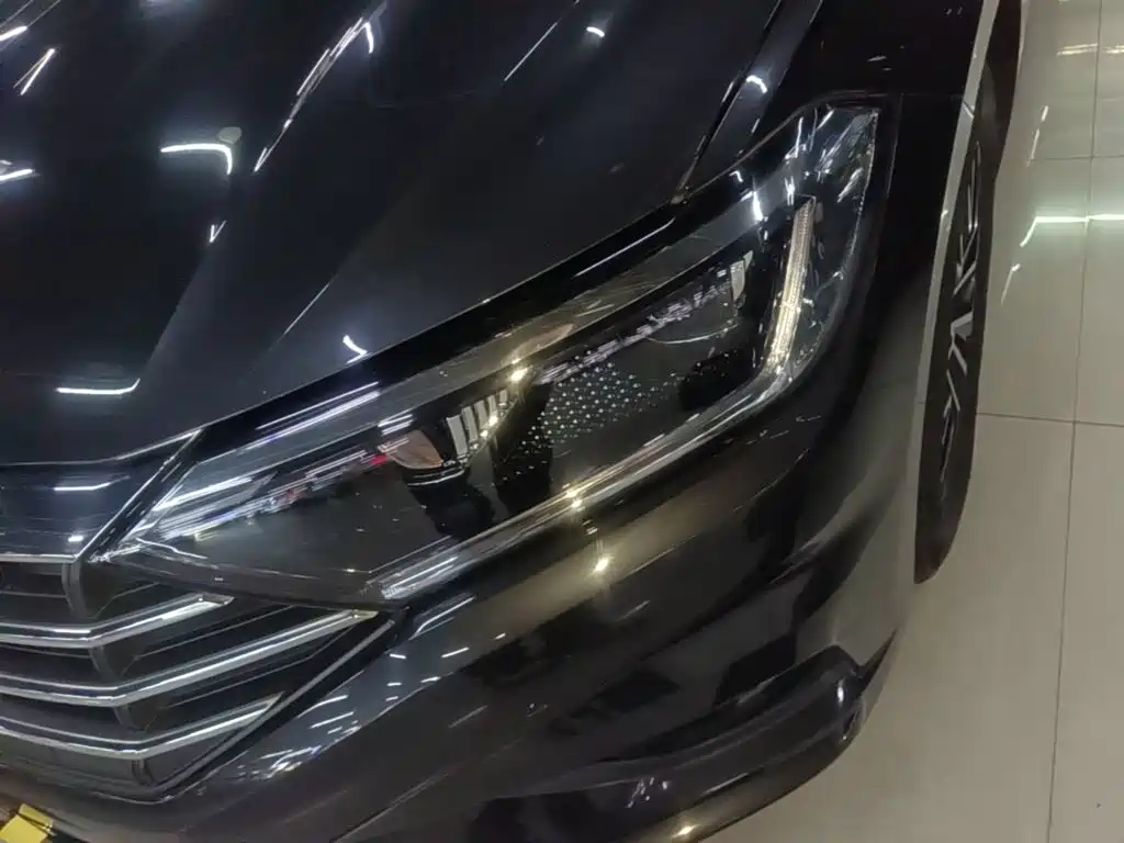 Volkswagen Sagitar — миниатюра 24