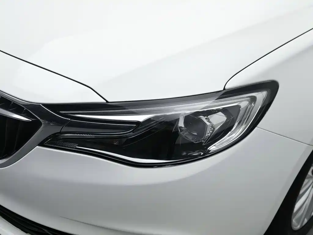Buick Excelle — миниатюра 7