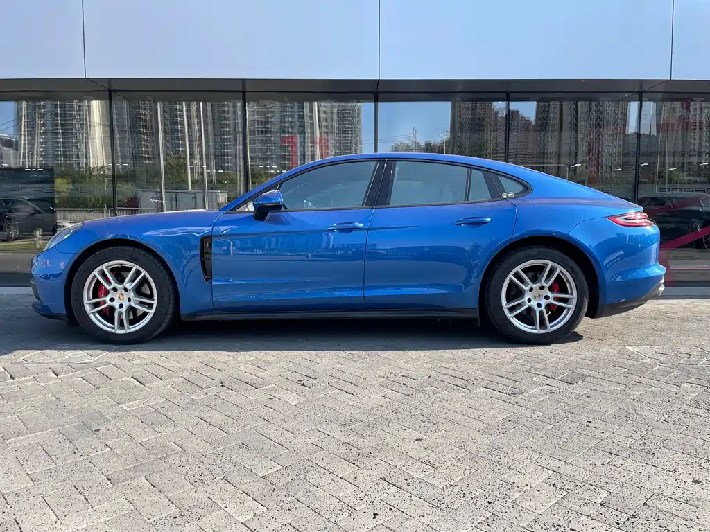 Porsche Panamera — миниатюра 8