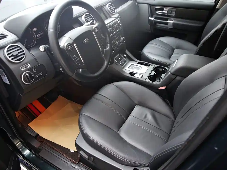 Land Rover Discovery 2015 3.0 SC V6 HSE