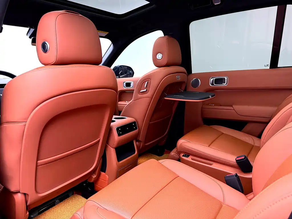 Li Auto Li L8 — миниатюра 17