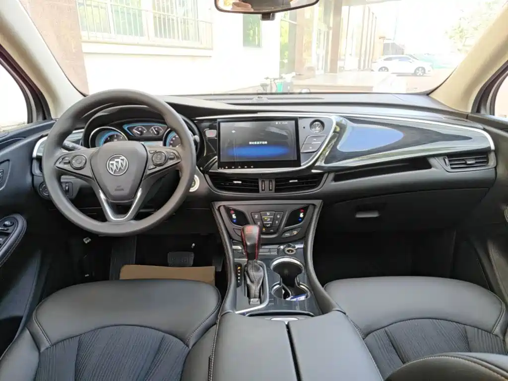 Buick Envision Plus — миниатюра 10