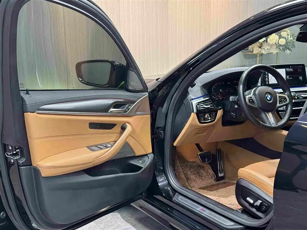BMW 5 Series 5 2022 530i M Sport