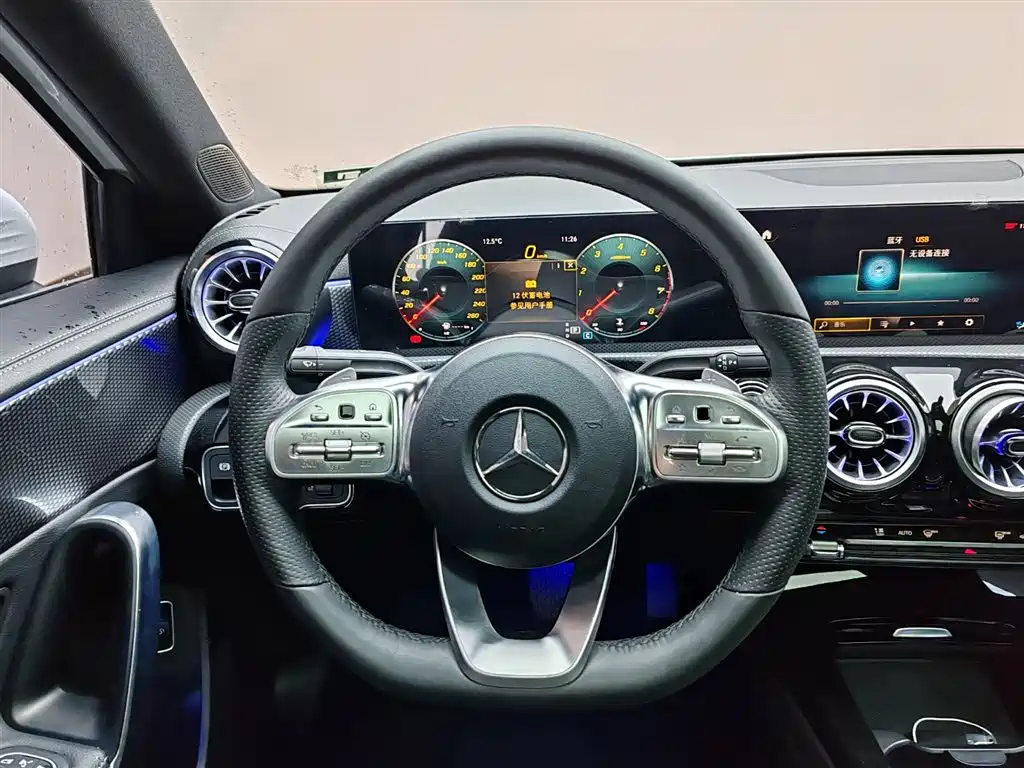 MERCEDES-BENZ A CLASS