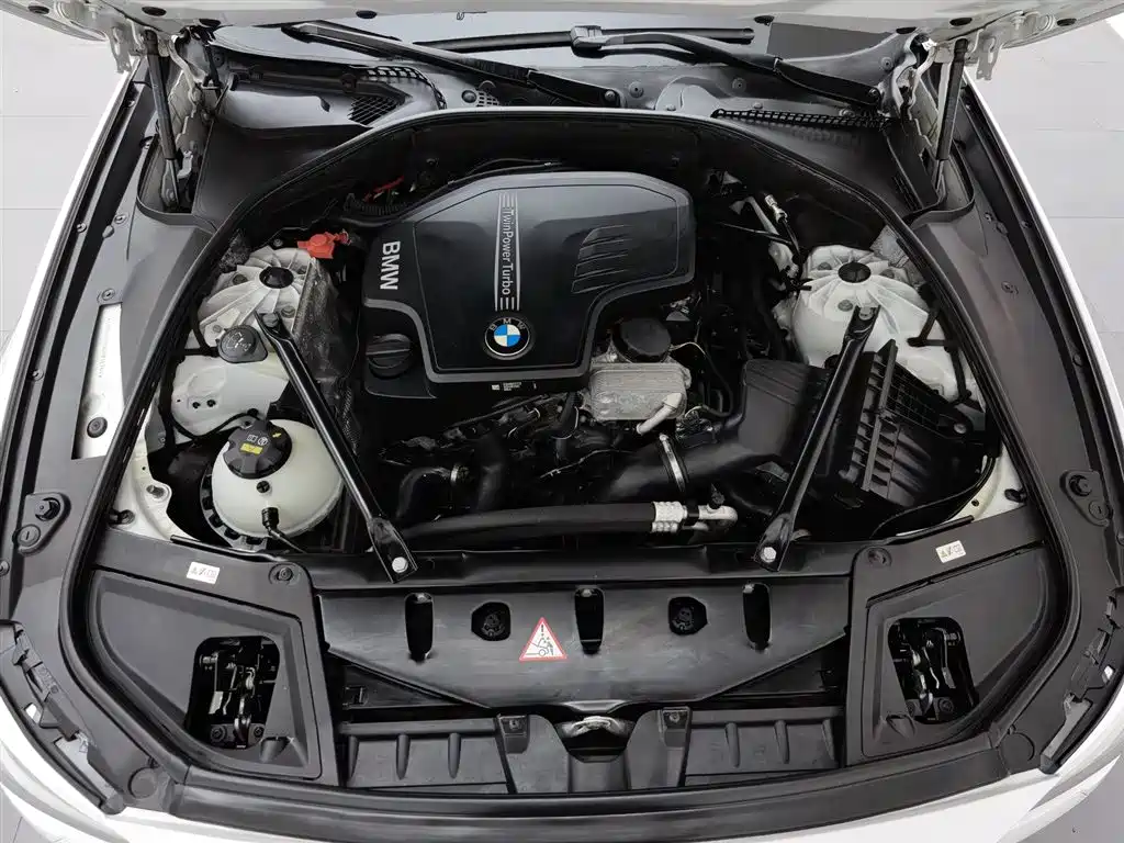 BMW 5 Series 5 2014 525Li Luxury