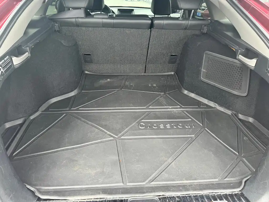 Honda Crosstour — миниатюра 12