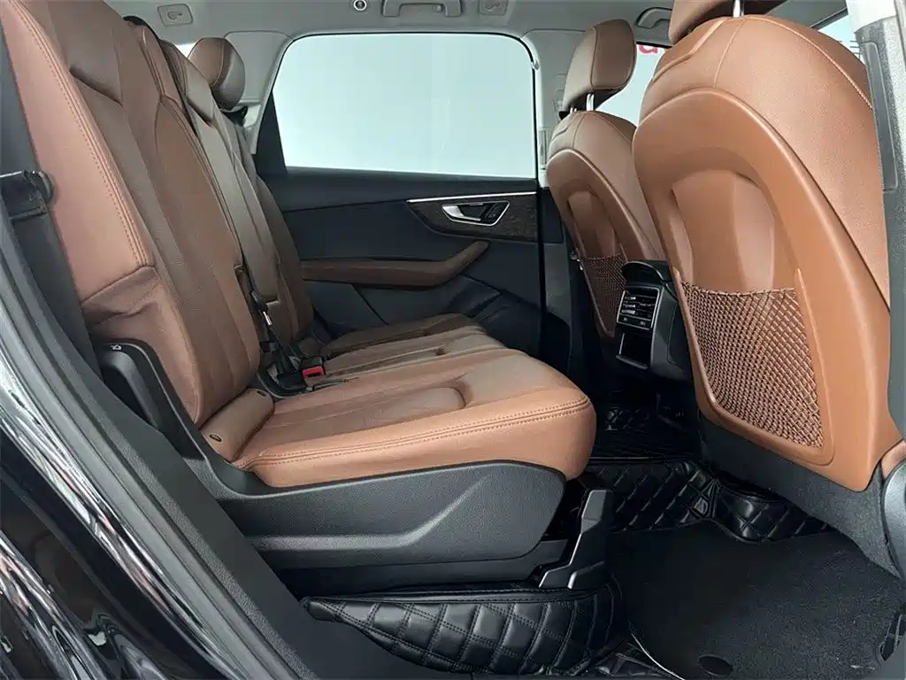 Audi Q7 2021 55 TFSI quattro S line Sport