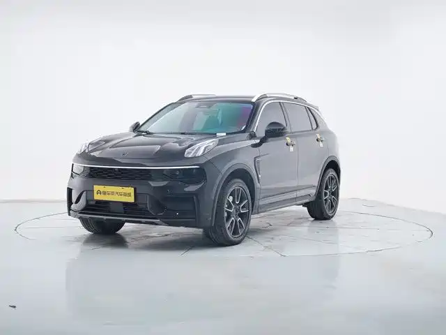 2023 Lynk & Co 01