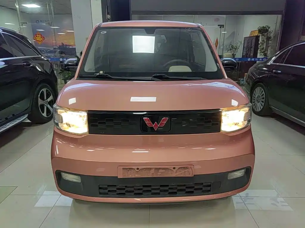 Wuling MINIEV — миниатюра 3
