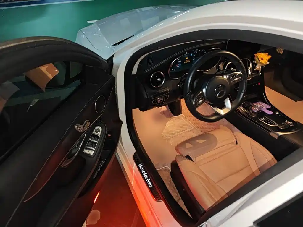 Mercedes-Benz C-Class — миниатюра 17