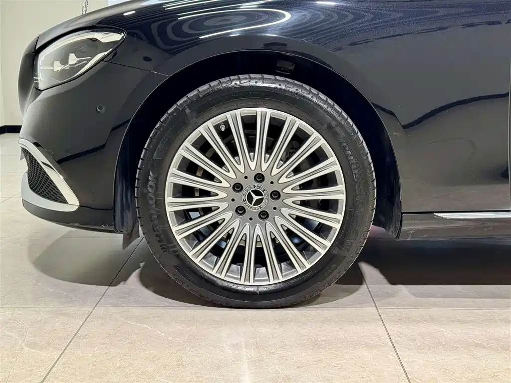 Mercedes-Benz E-Class E 2022 E 300 L Fashion
