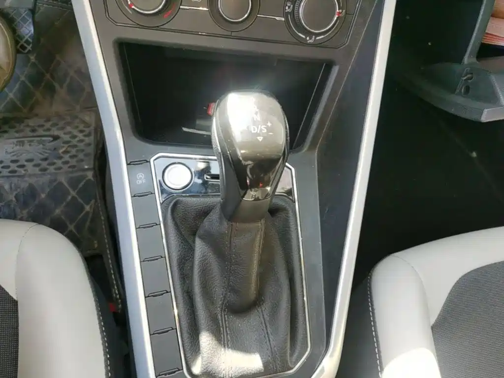 Volkswagen Polo — миниатюра 14
