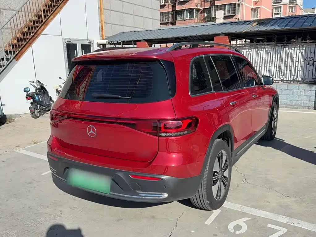 Mercedes-Benz EQB — миниатюра 11