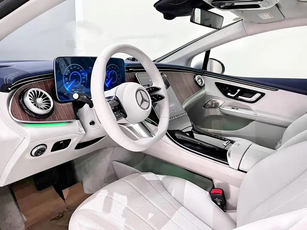 Mercedes-Benz EQE 2025 500 4MATIC