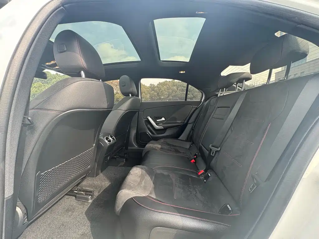 MERCEDES-BENZ A CLASS