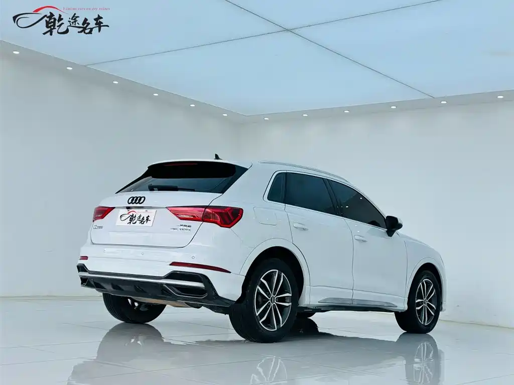 Audi Q3 2022 35 TFSI