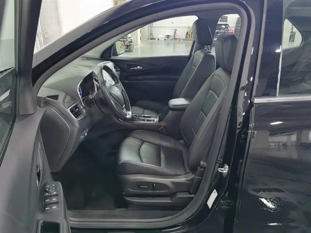 Chevrolet Equinox 2019 535T AT VI