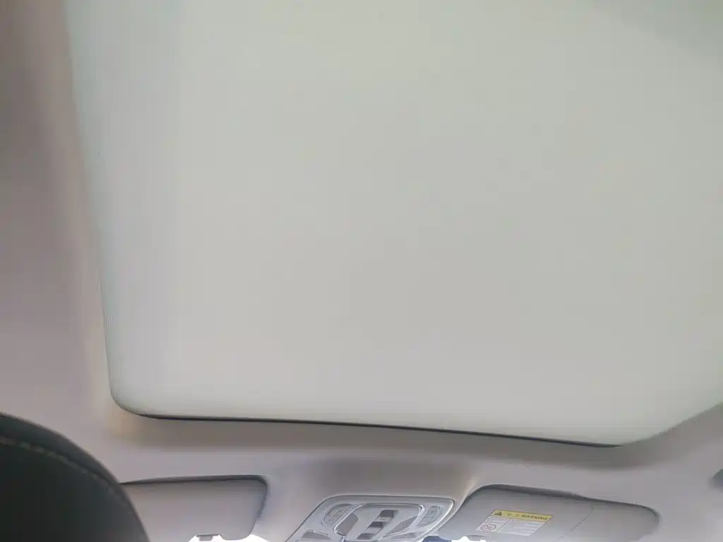 Roewe RX5 MAX — миниатюра 9