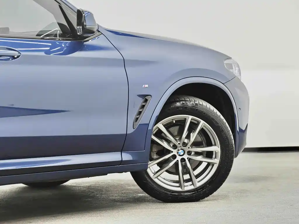 BMW X3 — миниатюра 10