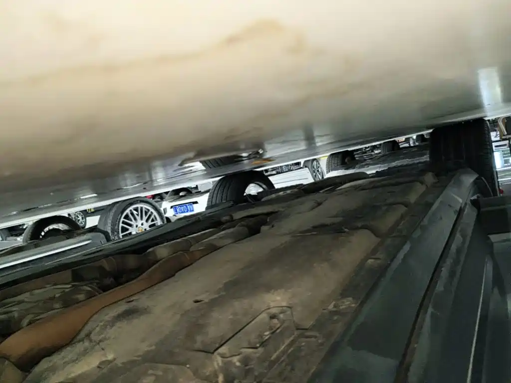 Porsche Cayenne — миниатюра 21