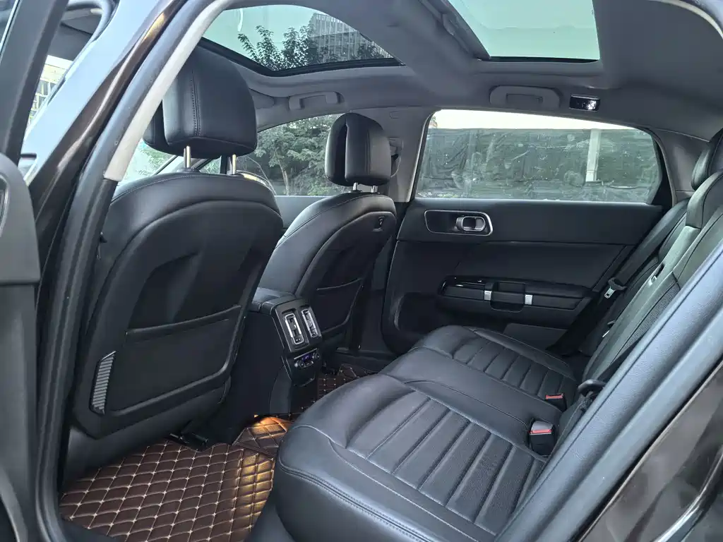Citroen C6 — миниатюра 13