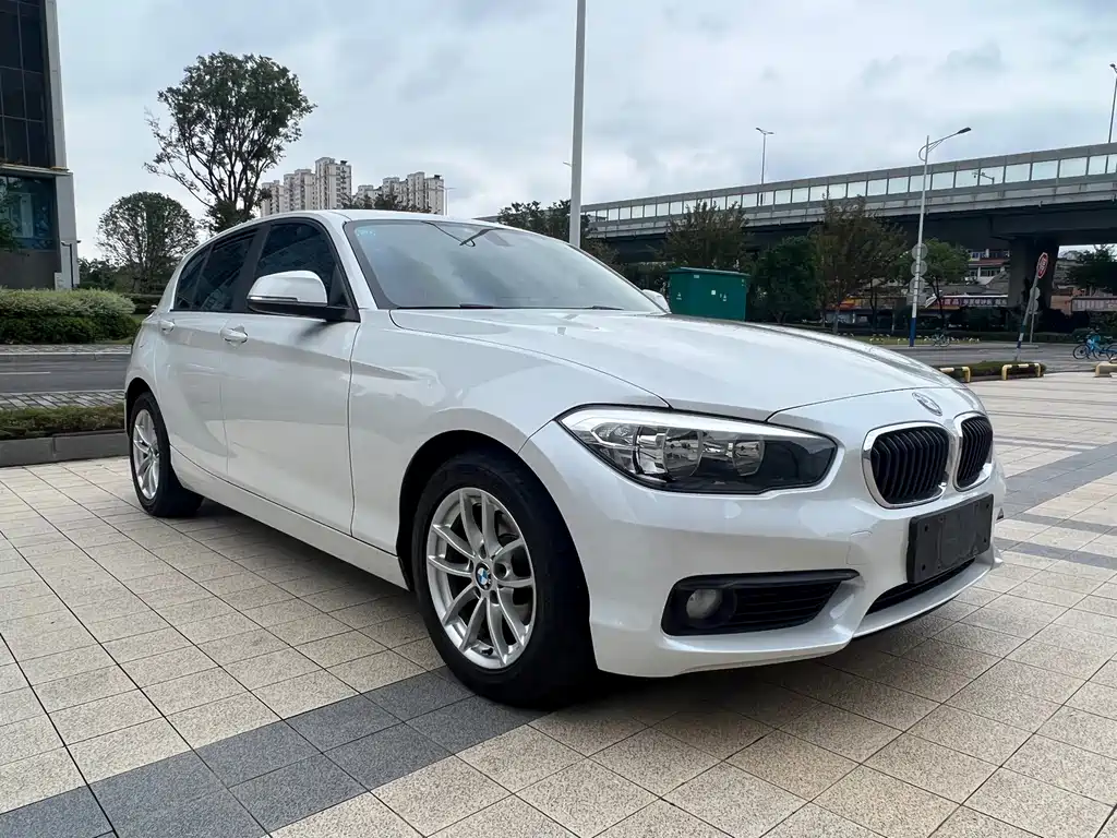 BMW 1 Series (Import) — миниатюра 3