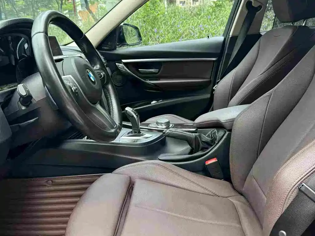 BMW 3 Series — миниатюра 9