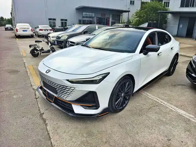 Changan UNI-V