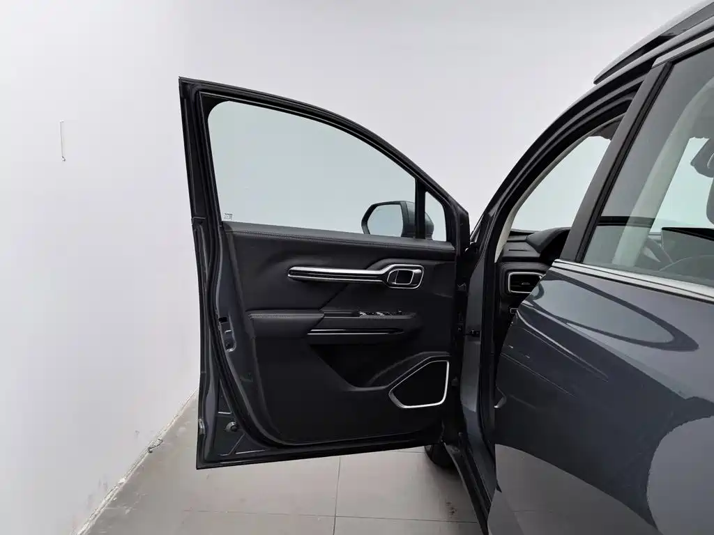 Geely Haoyue — миниатюра 16