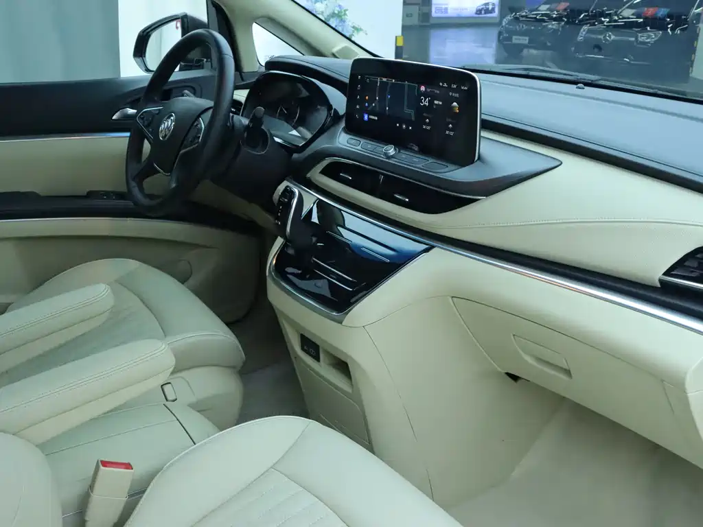 Buick GL8 2023 Luxury