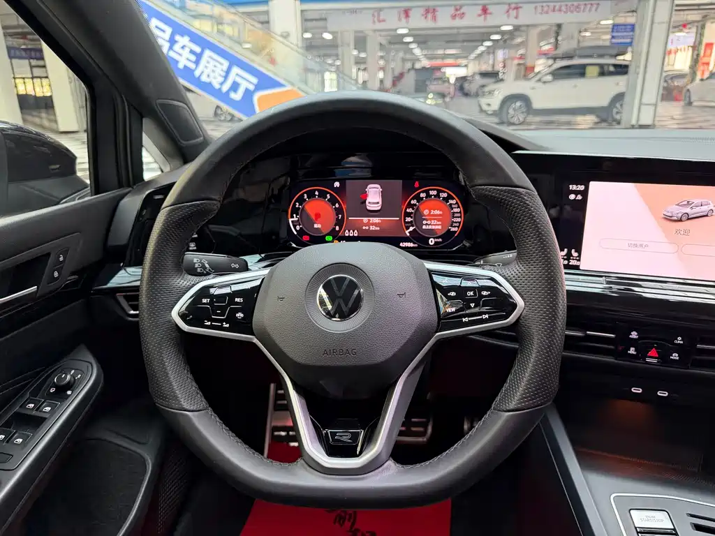 Volkswagen Golf — миниатюра 10