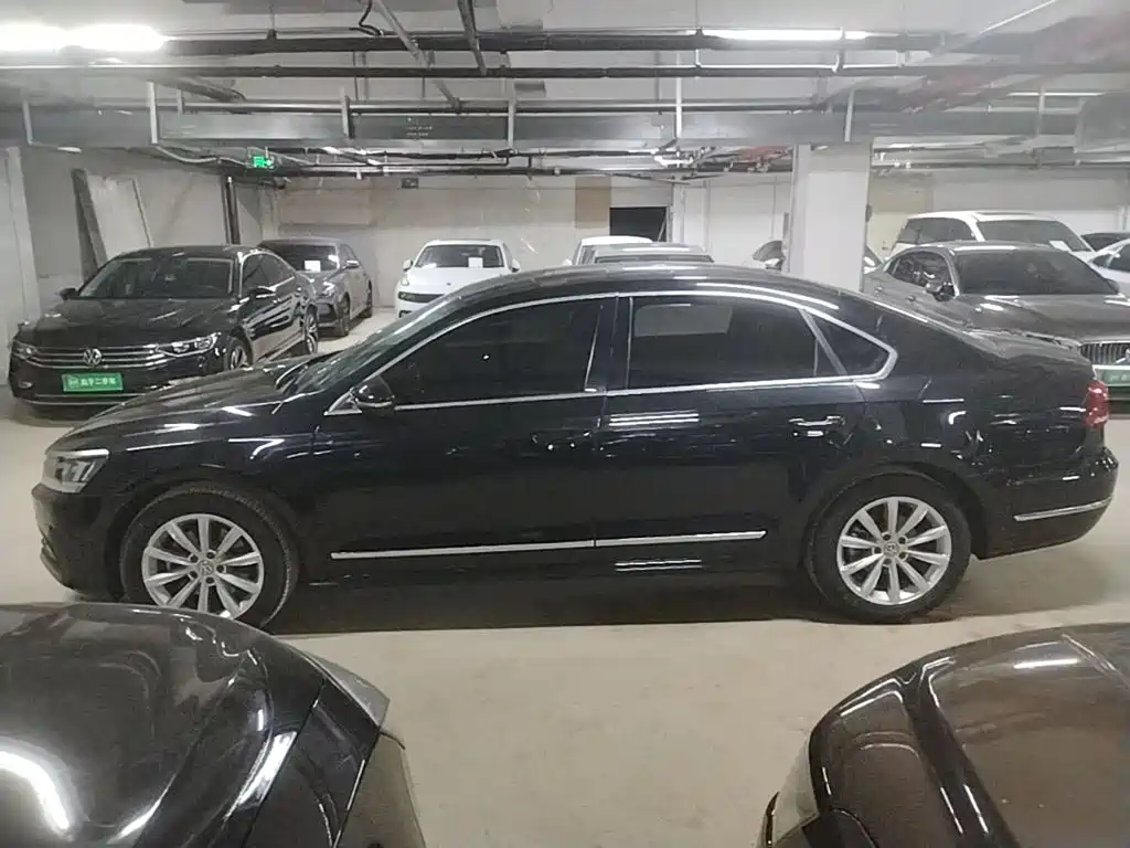 Volkswagen Passat — миниатюра 5