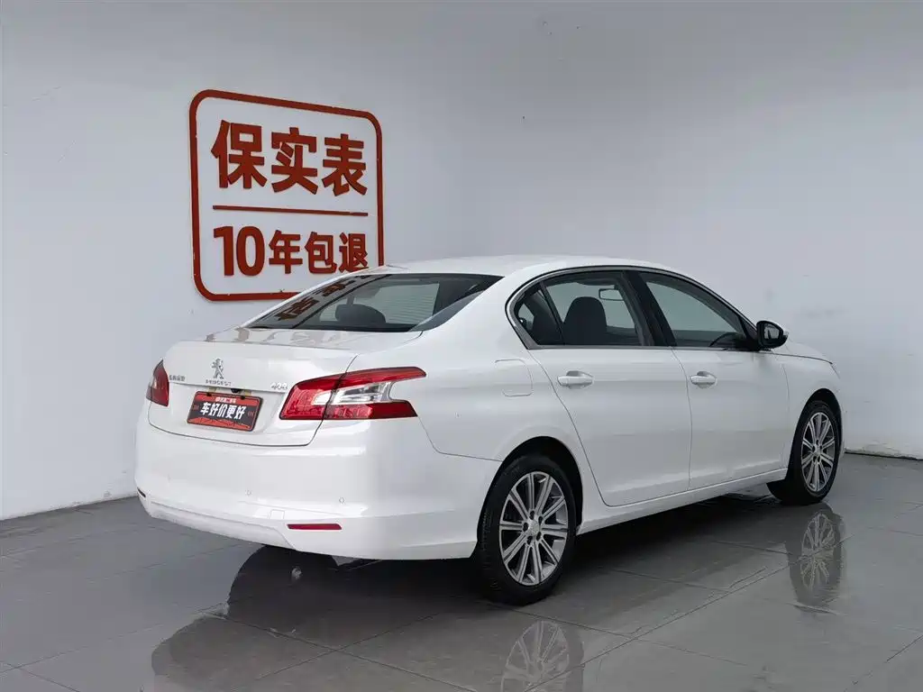 Peugeot 408 2014 1.8L AT Luxury