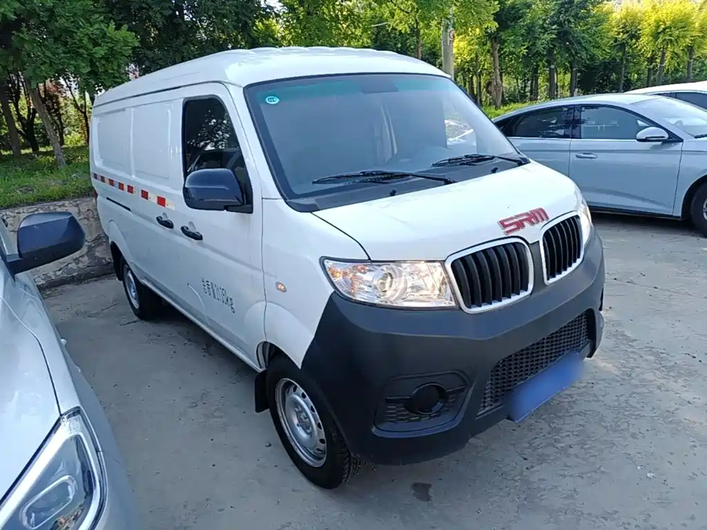 Jinbei X30 2024 1.5L Champion 2/5 мест
