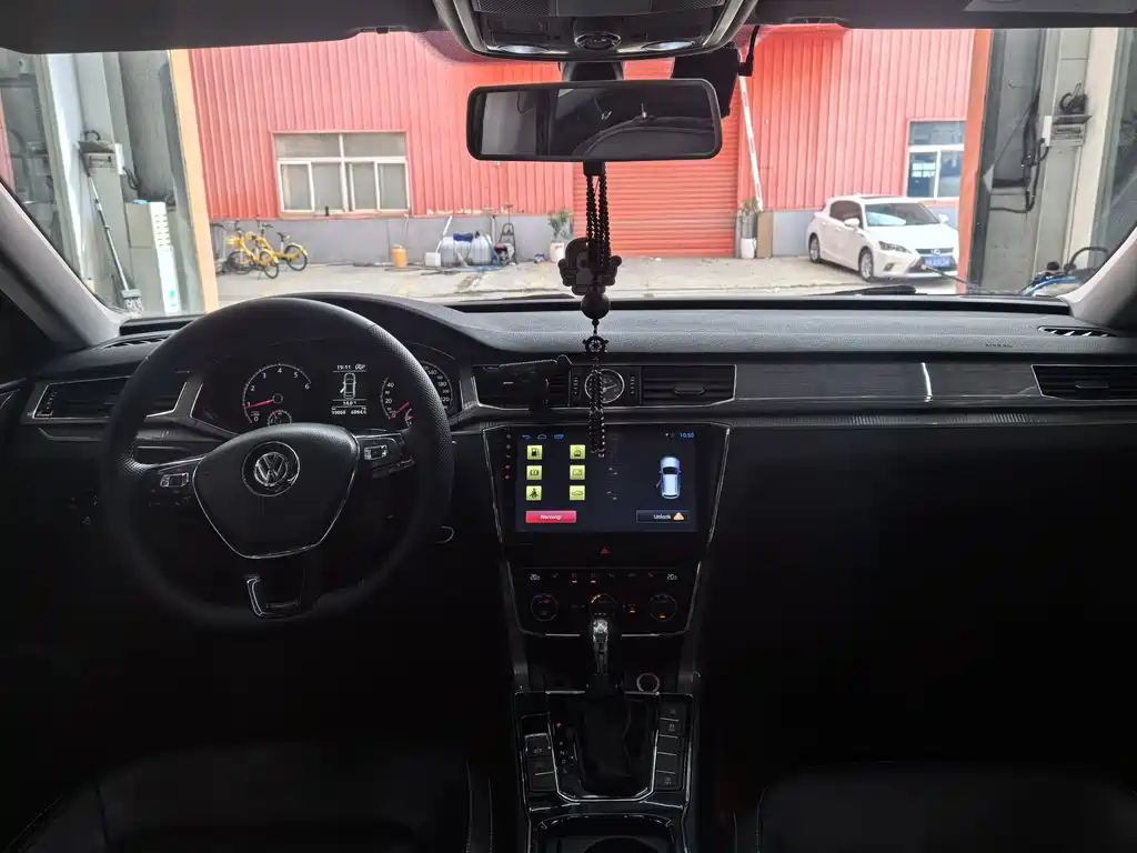 Volkswagen Passat — миниатюра 11
