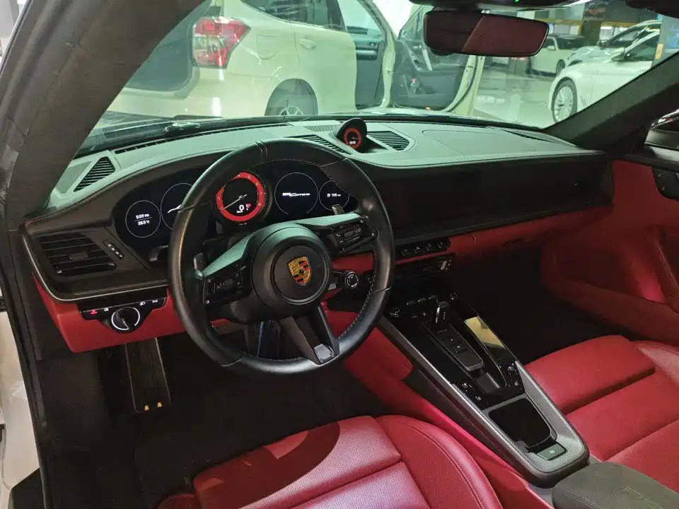 Porsche 911 2022 Carrera 3.0T