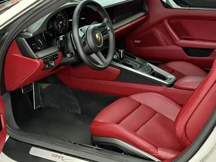 Porsche 911 2020 Carrera 3.0T