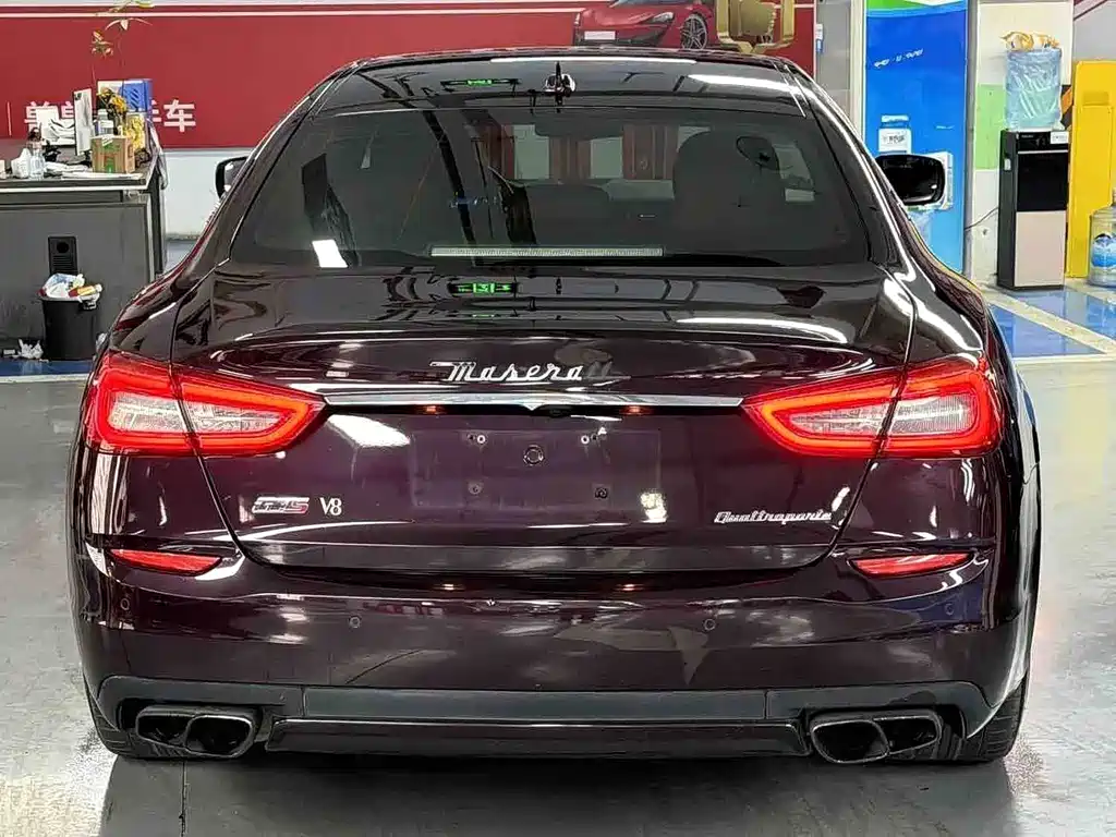 Maserati Quattroporte — миниатюра 8