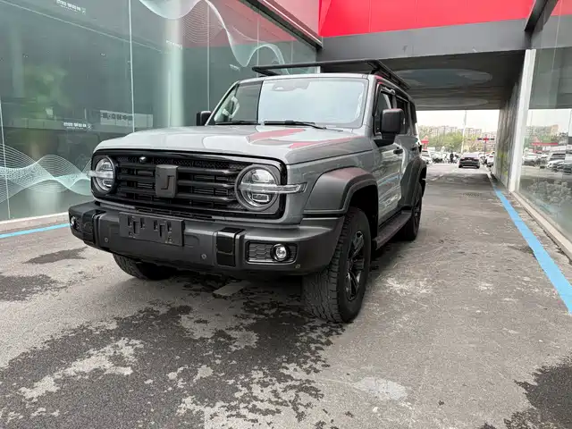 Tank 300