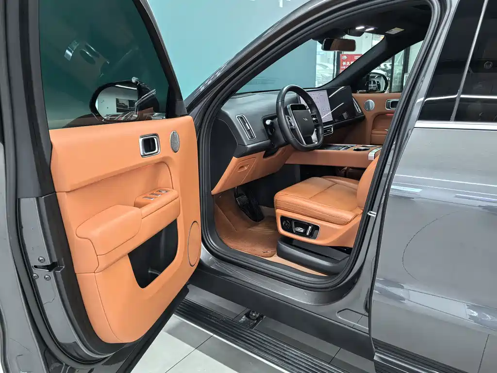 Li Auto Li L8 — миниатюра 13