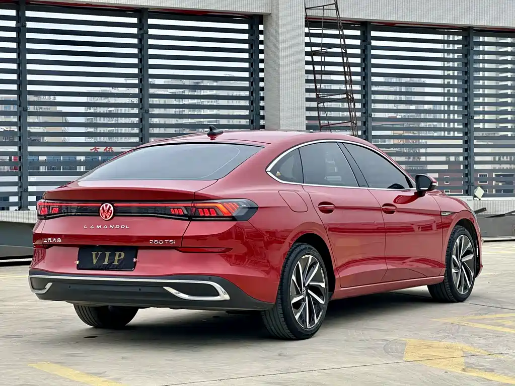 Volkswagen Lamando 2022 L 280TSI DSG Flagship