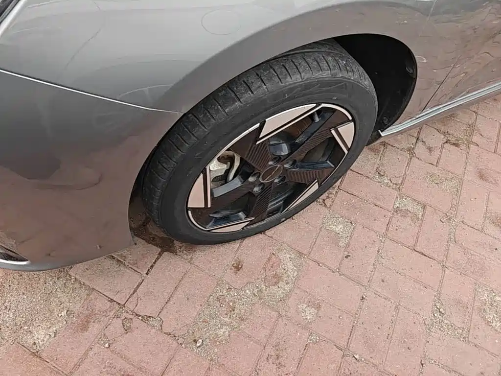 BAIC EU5 Plus — миниатюра 23