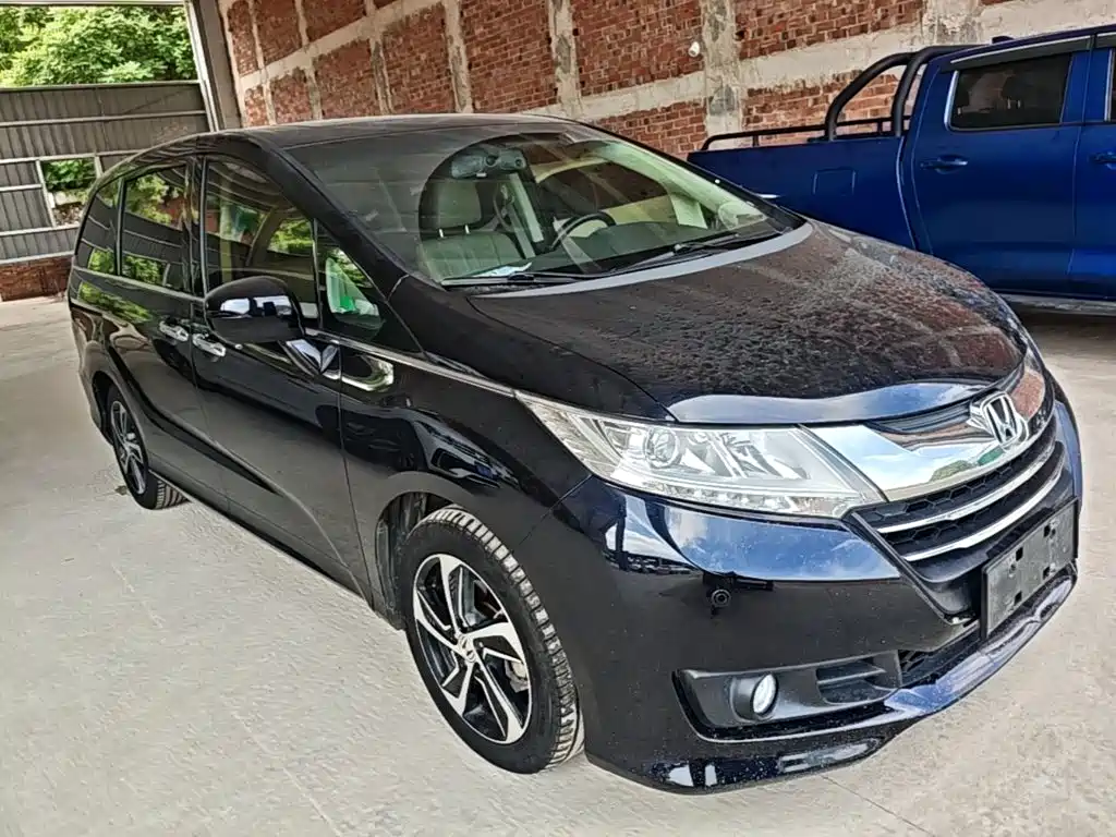 Honda Odyssey 2015 2.4L Luxury