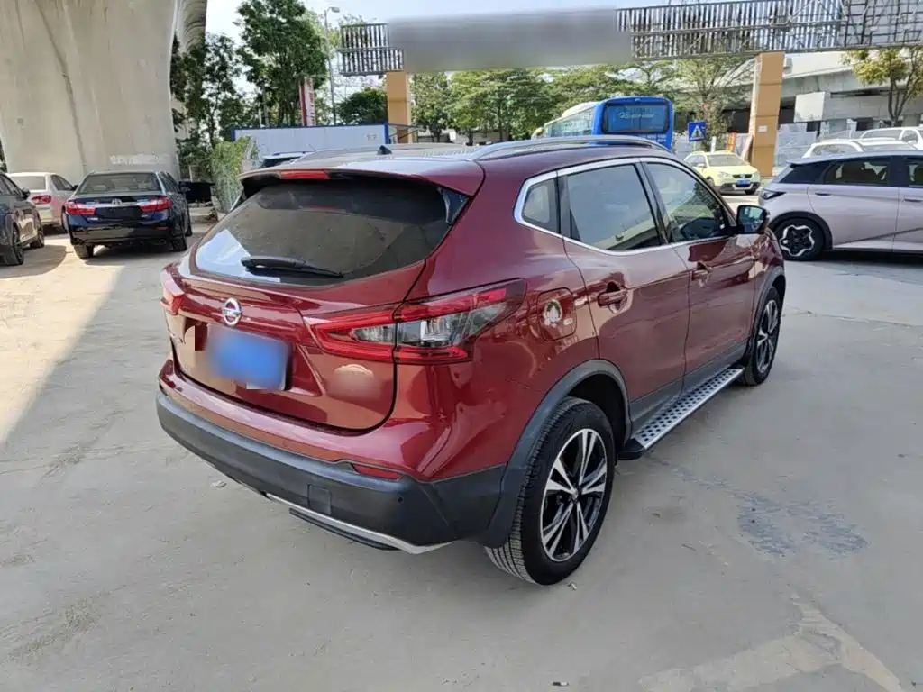 Nissan Qashqai 2021 2.0L CVT Luxury