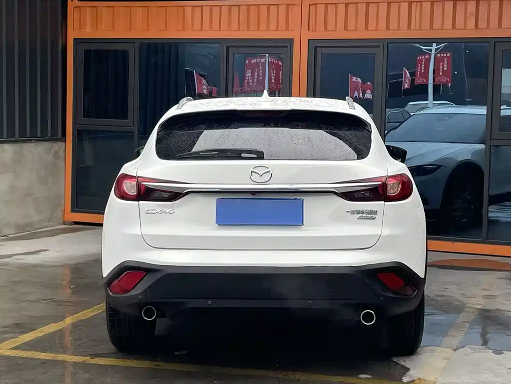 MAZDA CX 4