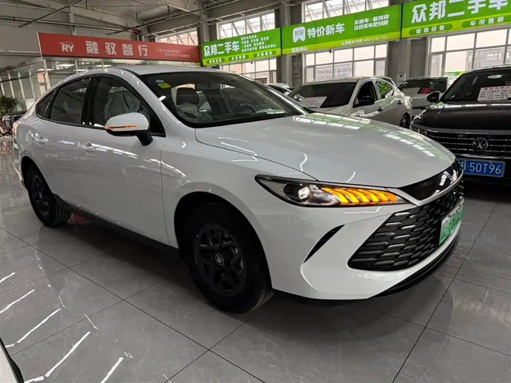 BYD Qin Plus PLUS 2026 DM-i 128KM